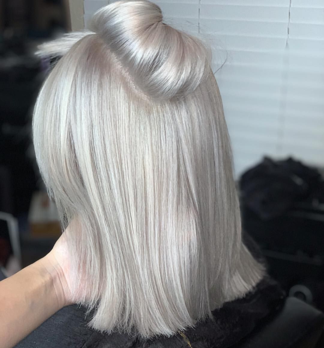 ROOT BLEACH AND TONE